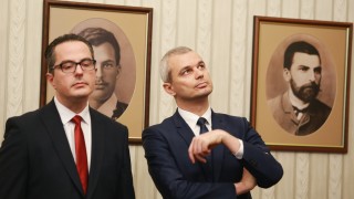 От ПП Възраждане искат да получат официално обяснение или извинение