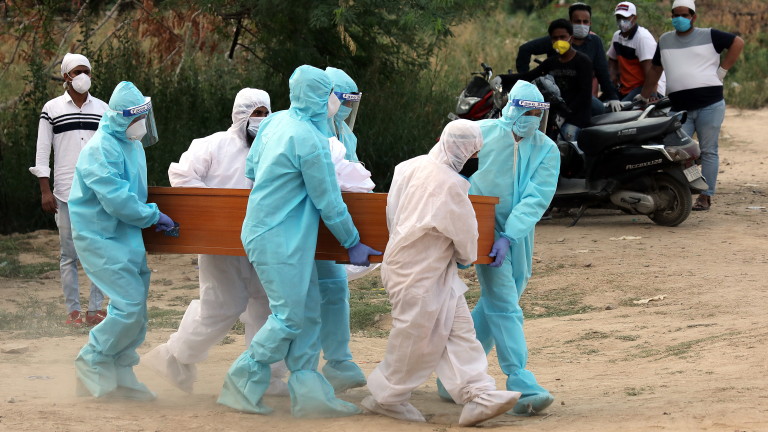 Над 11 милиона заразени по света, близо 530 хил. жертви