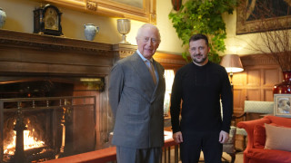 Украинският президент Володимир Зеленски се срещна с краля на Обединеното