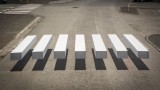 3D пешеходна пътека стряска шофьорите