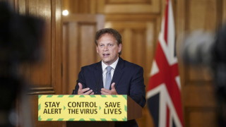 Лондон съветва британците: Не ходете в САЩ