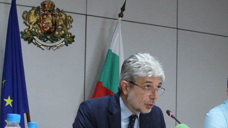 Министърът на околната среда и водите Нено Димов оттегли заповед,