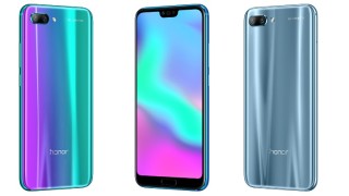 Huawei пуска новия Honor 10, с който иска да "отхапе" от пазара на Apple и Samsung