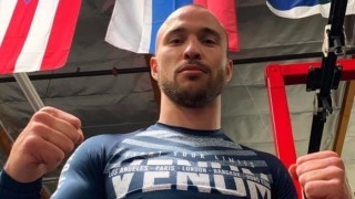 Руският боксьор Александър Беспутин бе лишен от световната си титла