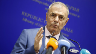 Министерството на образованието и науката МОН сезира полицията и прокуратурата