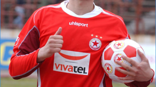 Еврогероят на "червените" Тунчев в националния отбор