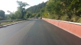  Новият асфалт край Своге - доста по-добър от остарелия 