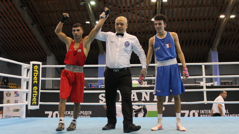 Даниел Асенов спечели шеста европейска титла по бокс