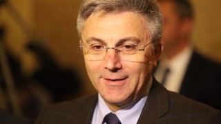 След като проектопремиерът на ГЕРБ Мария Габриел заяви че сред