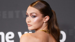 Как Джиджи Хадид се изложи