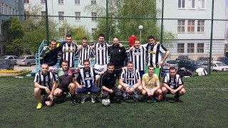 На 09 и 10 април 2022 година фен клубовете на чуждестранни