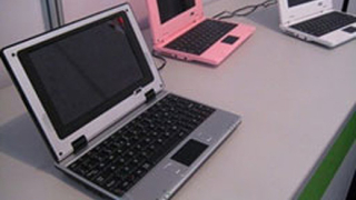 Китайци пускат лаптоп за $98 (видео)