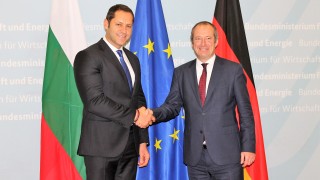 Средно по 300 млн евро на месец е българският експорт