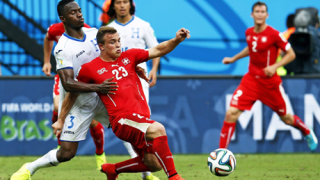 Стоук продължава да напира за звезда на Интер (ВИДЕО)