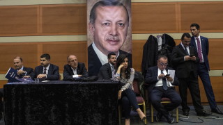 Партията на справедливостта и развитието на Турция официално поиска изборите