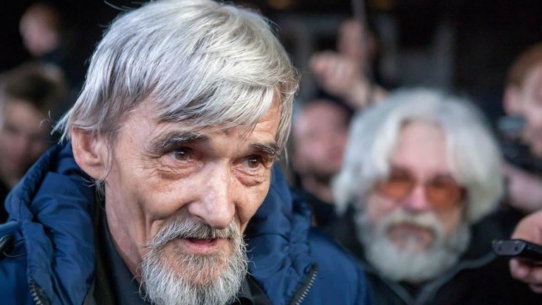 DW: Руският съд осъди по сталински изследовател на сталинските престъпления