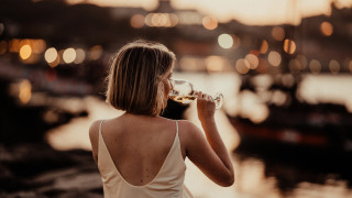 Страната в Европа, в която виното е най-евтино