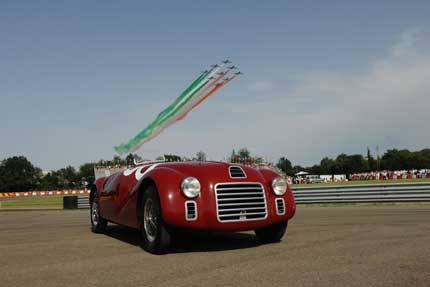 Конкурс за елегантност само за Ferrari