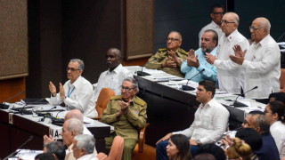 Куба има нова конституция Тя беше приета от парламента Документът