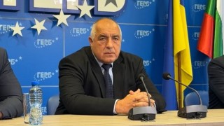 Решението България да не се присъедини към инициативата е политическа