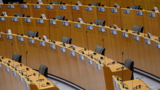 Депутатите от Европейския парламент прекратиха в четвъртък преговорите относно бюджета
