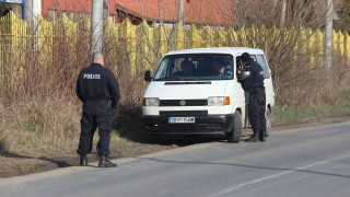 Установяват кои постройки са законни и кои не на