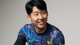 Тотнъм поднови договора на един от основните си футболисти