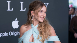 Сидни Суийни проби в Холивуд с ролята си на Каси