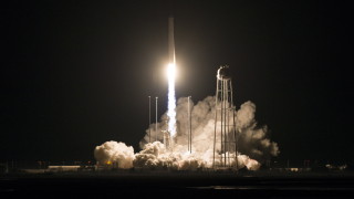 Още един товарен кораб изпратен към космическата станция в рамките на 24 ч.