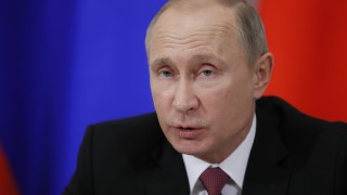 Президентът на Русия Владимир Путин призова спецслужбите да издигнат предпазна
