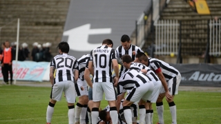 Локо (Пд) заби нож в сърцето на вечния си враг (ВИДЕО + СНИМКИ)