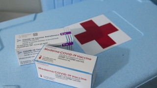 Неуспехът на Европейската комисия да осигури нужното количество ваксини за