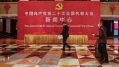 След дълги локдауни и загуби за милиарди Китай се отдръпва от политиката за "нулев Ковид"