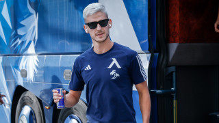 Левски 24 август 20 00 Айнтрахт Франкфурт Състав 1 Пламен Андреев