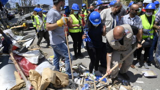 Загиналите при мощната експлозия в Бейрут се увеличиха до 165