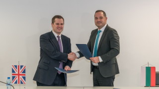Вътрешният министър Калин Стоянов и британският държавен министър по въпросите