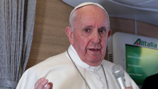 Папа Франциск проведе неделна молитва за мир в Украйна