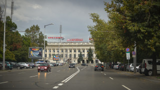До края на деня се забранява престоят и паркирането пред Национален стадион "Васил Левски