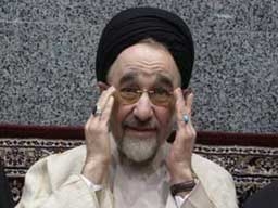 Победата на Ахмадинеджад - на референдум, призова Хатами
