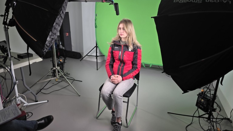 Александра Фейгин гостува в Олимпийското студио в Милано