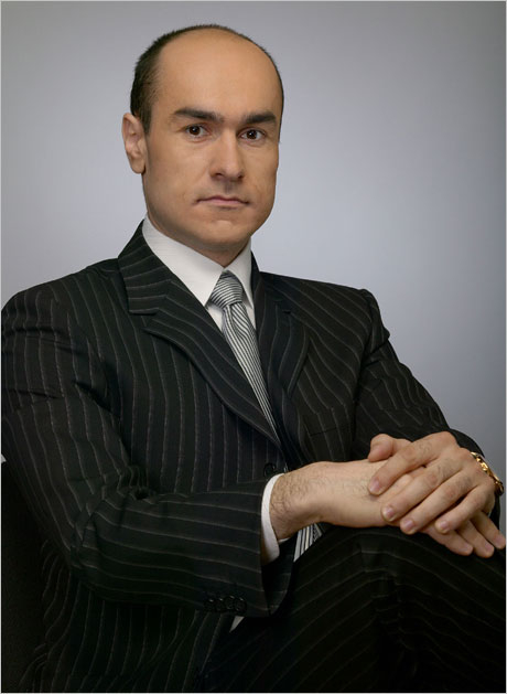 Управителят на "Еврофутбол" и бивша гимнастичка се сдобиха с дъщеря