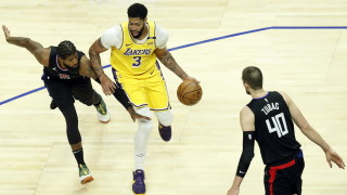 Звездата на Лос Анджелис Лейкърс Антъни Дейвис ще бъде извън