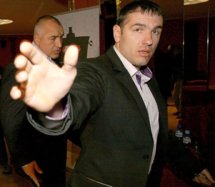 Борисов гледа "Големанов"
