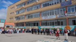 Президентът Румен Радев участва в откриването на новата учебна година