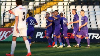 Треньорът на Етър Петър Хубчев ще даде шанс на футболистите