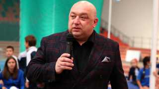 Министърът на младежта и спорта Красен Кралев и кметът на