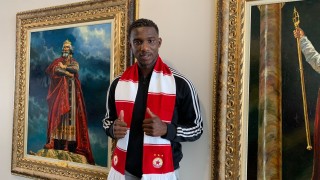 Бившият футболист на ЦСКА Вив Соломон Отабор даде интервю за