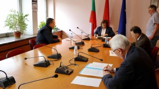 Още три партии се включват в лявата коалиция на БСП