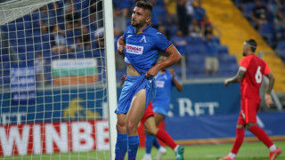 Левски проведе вчера възстановителна тренировка като по сериозни натоварвания имаше за