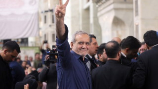 Аятолах Али Хаменей има причина за тревожен размисъл Провелите се